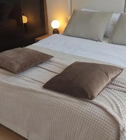 Avisi Living * Τρέμπινιε